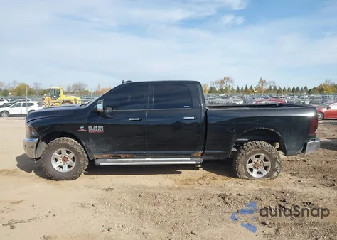 2013 Ram 2500 Big Horn z USA, uszkodzony, nr VIN 3C6UR5DL4DG557530